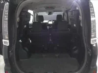 Toyota VOXY лот № 583 оценка 3.5  с аукциона в Японии 6