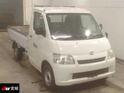 Toyota LITE ACE TRUCK  с аукциона в Японии
