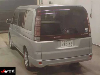 Honda STEP WAGON  с аукциона в Японии