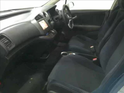 Honda STREAM  с аукциона в Японии