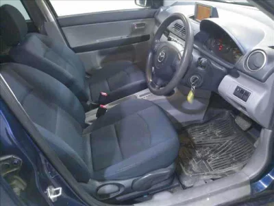 Mazda DEMIO  с аукциона в Японии