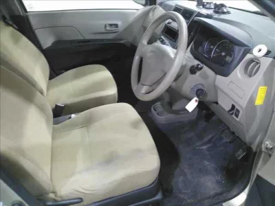 Daihatsu MIRA  с аукциона в Японии