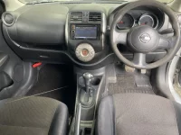 Nissan LATIO лот № 2057 оценка R  с аукциона в Японии 3