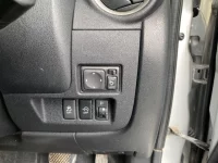 Nissan LATIO лот № 2057 оценка R  с аукциона в Японии 4