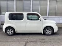 Nissan CUBE лот № 3043 оценка R  с аукциона в Японии 2