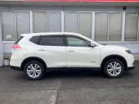 Nissan X-TRAIL лот № 3004 оценка 4  с аукциона в Японии 2