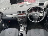 Mazda AXELA лот № 1004 оценка 3  с аукциона в Японии 3