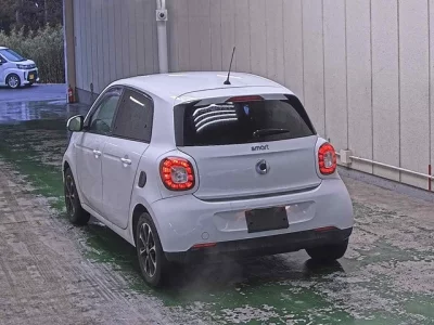 Smart FORFOUR  с аукциона в Японии