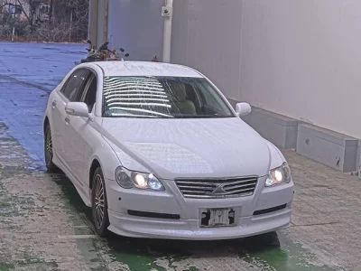Toyota MARK X  с аукциона в Японии