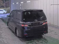 Toyota VELLFIRE лот № 6086 оценка 3  с аукциона в Японии 1