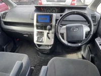 Toyota VOXY лот № 6158 оценка 3.5  с аукциона в Японии 3