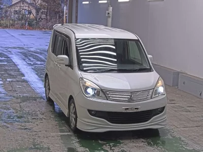 Mitsubishi DELICA D2