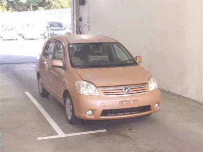Toyota RAUM