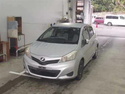 Toyota VITZ  с аукциона в Японии