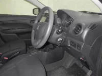 Mitsubishi MIRAGE лот № 1044 оценка 3  с аукциона в Японии 2