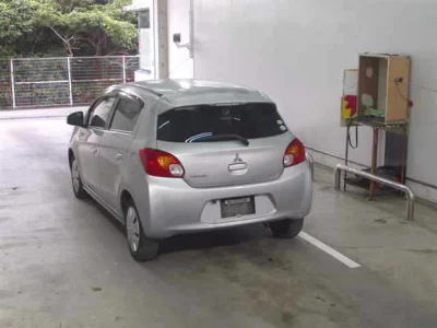 Mitsubishi MIRAGE  с аукциона в Японии