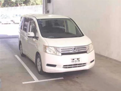 Honda STEP WAGON  с аукциона в Японии