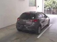 Mazda DEMIO лот № 1001 оценка 3.5  с аукциона в Японии 4