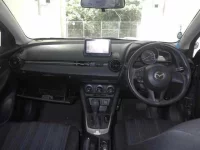 Mazda DEMIO лот № 1001 оценка 3.5  с аукциона в Японии 5