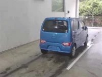 Suzuki WAGON R лот № 1521 оценка 3.5  с аукциона в Японии 4