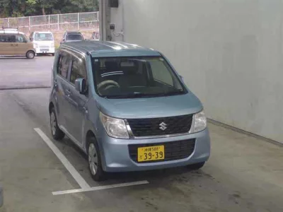 Suzuki WAGON R  с аукциона в Японии