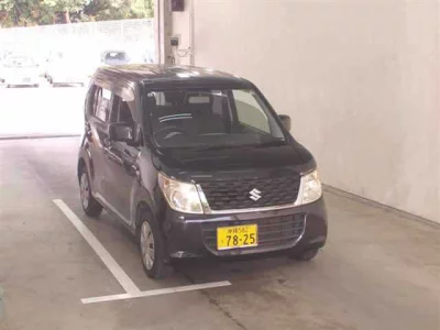 Suzuki WAGON R  с аукциона в Японии