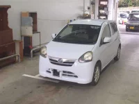 Daihatsu MIRA E S лот № 1045 оценка 3  с аукциона в Японии 3
