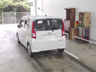 Daihatsu MOVE  с аукциона в Японии