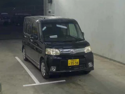 Daihatsu TANTO  с аукциона в Японии