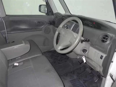 Daihatsu TANTO  с аукциона в Японии