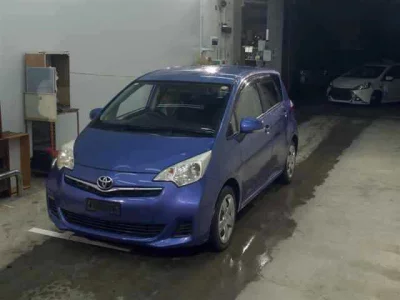 Toyota RACTIS  с аукциона в Японии