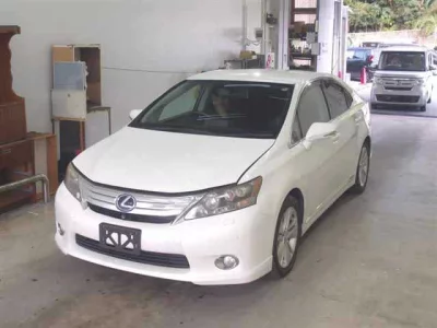 Lexus HS