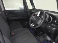 Honda N BOX лот № 1131 оценка R  с аукциона в Японии 2