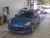 Mazda AXELA лот № 239 оценка 3.5  с аукциона в Японии 3