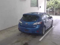 Mazda AXELA лот № 239 оценка 3.5  с аукциона в Японии 4