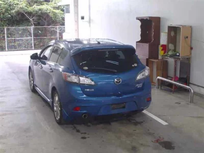 Mazda AXELA  с аукциона в Японии
