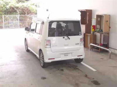 Daihatsu MOVE CONTE  с аукциона в Японии