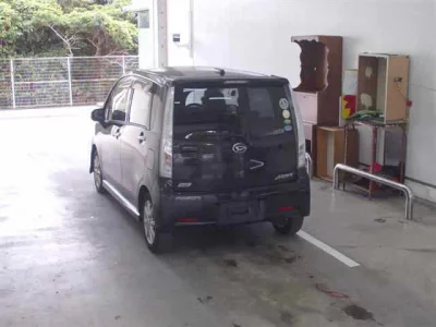 Daihatsu MOVE  с аукциона в Японии