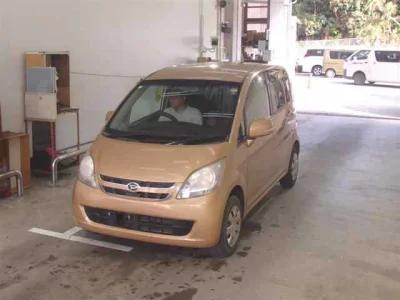 Daihatsu MOVE  с аукциона в Японии
