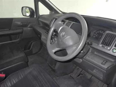 Honda STEP WAGON  с аукциона в Японии