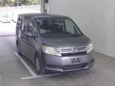 Honda STEP WAGON  с аукциона в Японии
