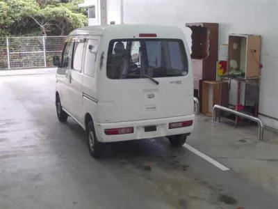 Daihatsu HIJET VAN  с аукциона в Японии