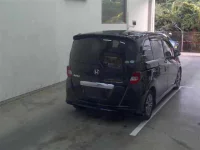 Honda FREED лот № 1172 оценка 3  с аукциона в Японии 4