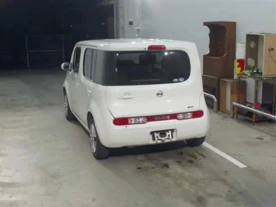 Nissan CUBE  с аукциона в Японии