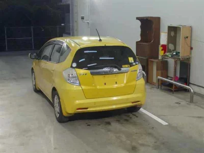 Honda FIT  с аукциона в Японии