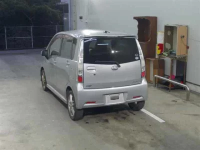 Daihatsu MOVE  с аукциона в Японии