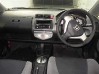 Honda FIT лот № 1189 оценка 3  с аукциона в Японии 5