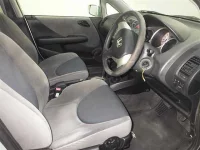 Honda FIT лот № 1189 оценка 3  с аукциона в Японии 2