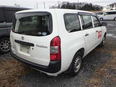 Toyota PROBOX  с аукциона в Японии