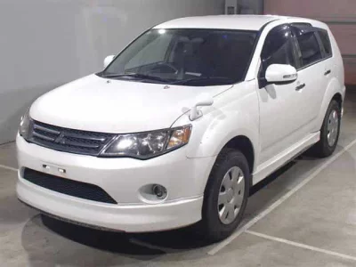 Mitsubishi OUTLANDER  с аукциона в Японии
